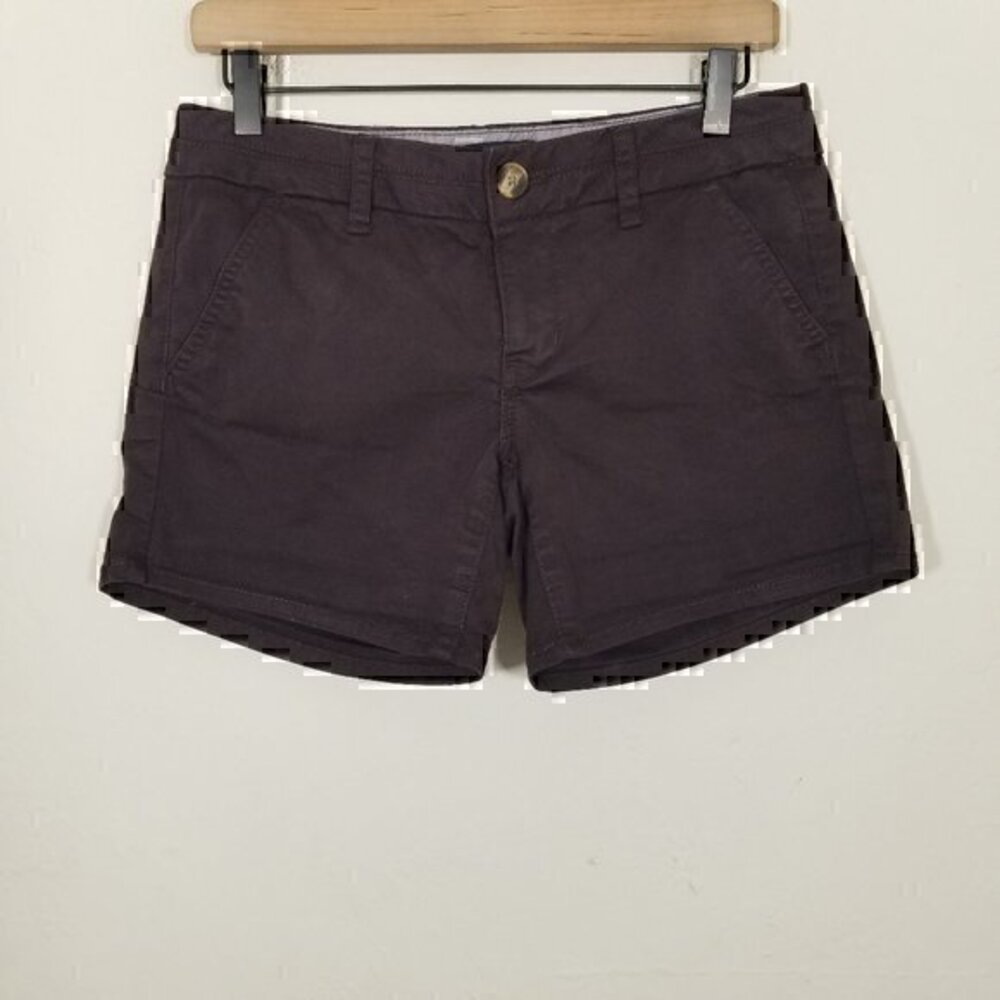 American Eagle Midi Shorts‎ Size 4